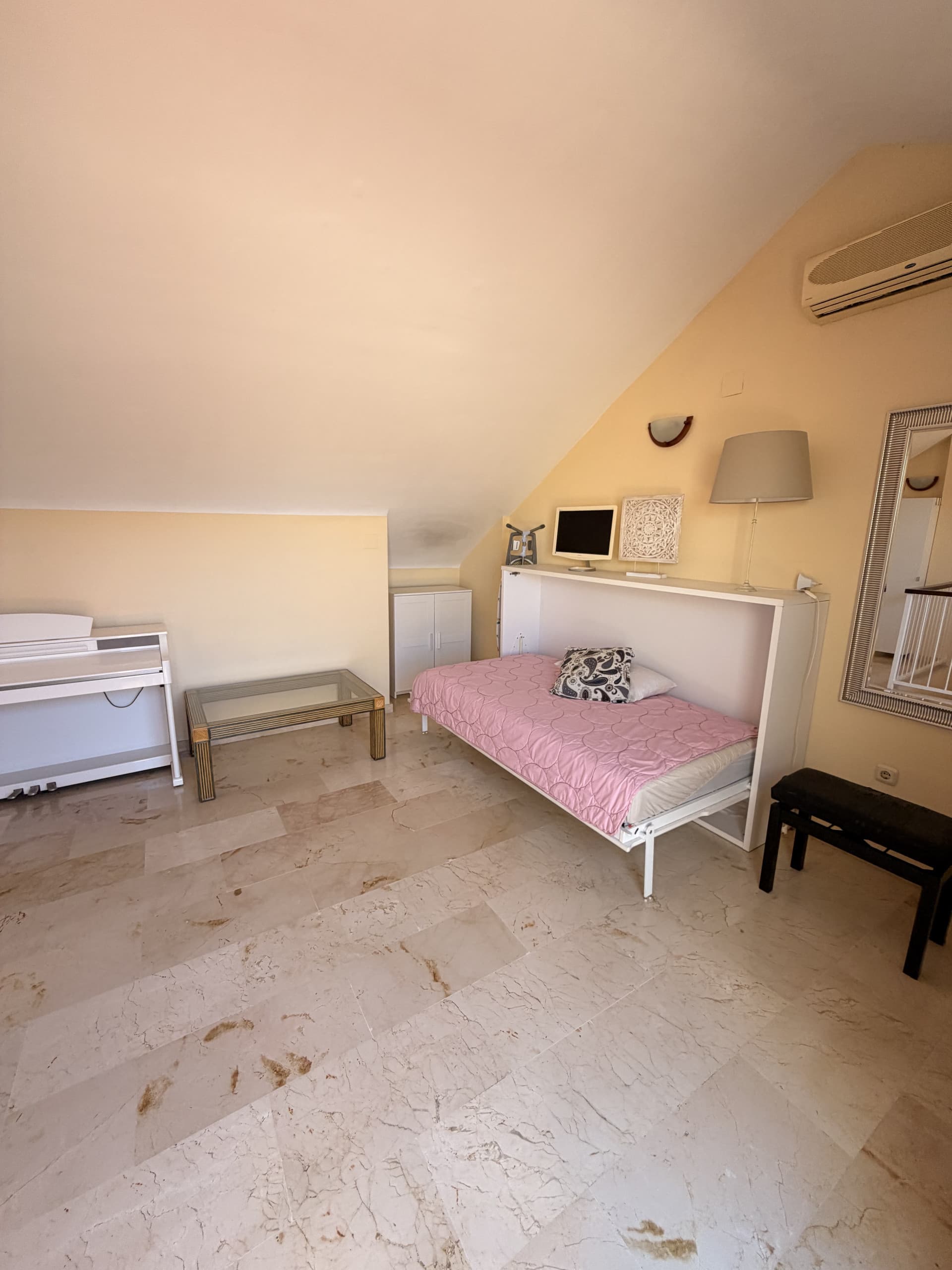 RENOVATION OPPORTUNITY IN MARBELLA