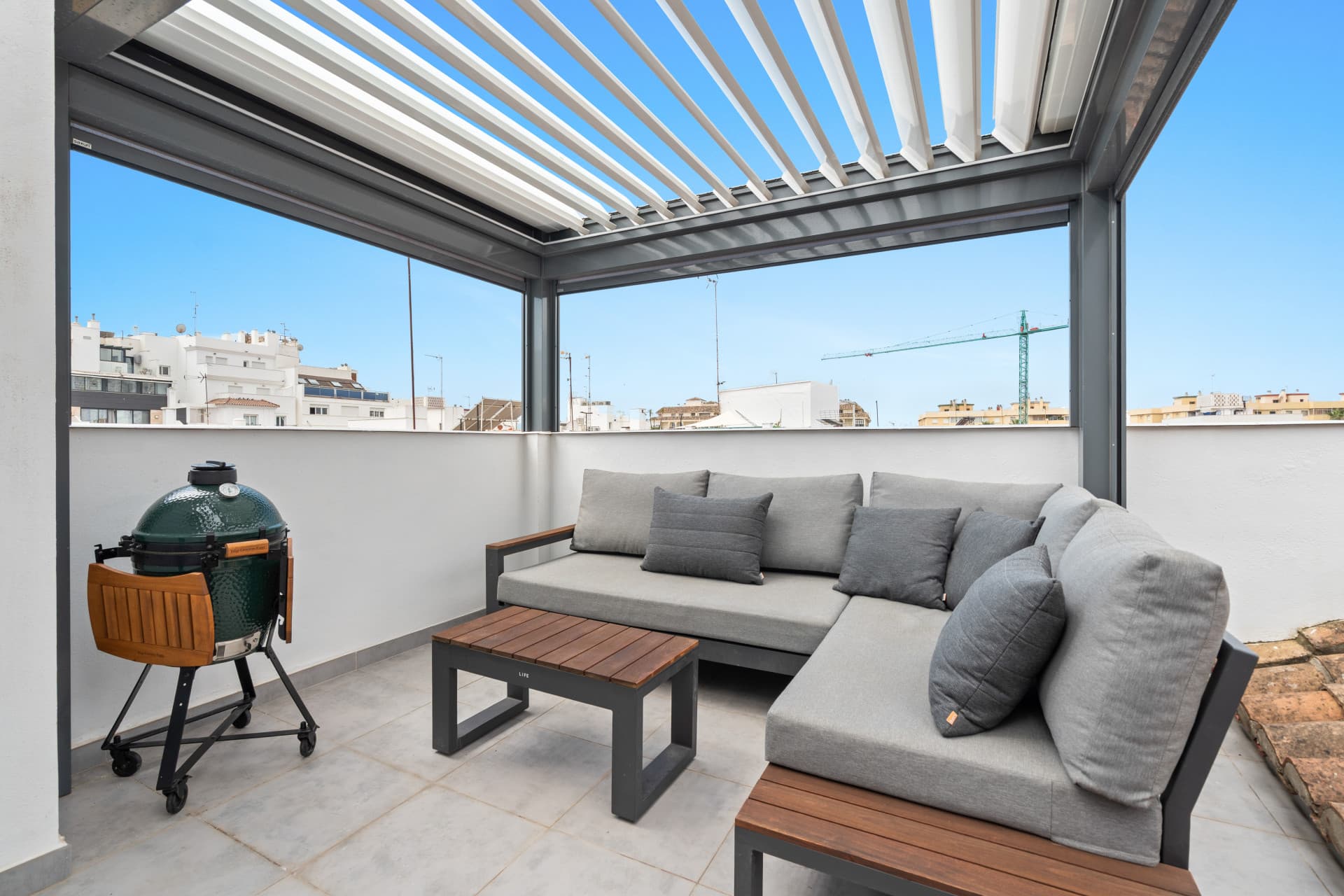 Charming Fully Renovated One Bedroom Townhouse in the Heart of Estepona's Historic Centre