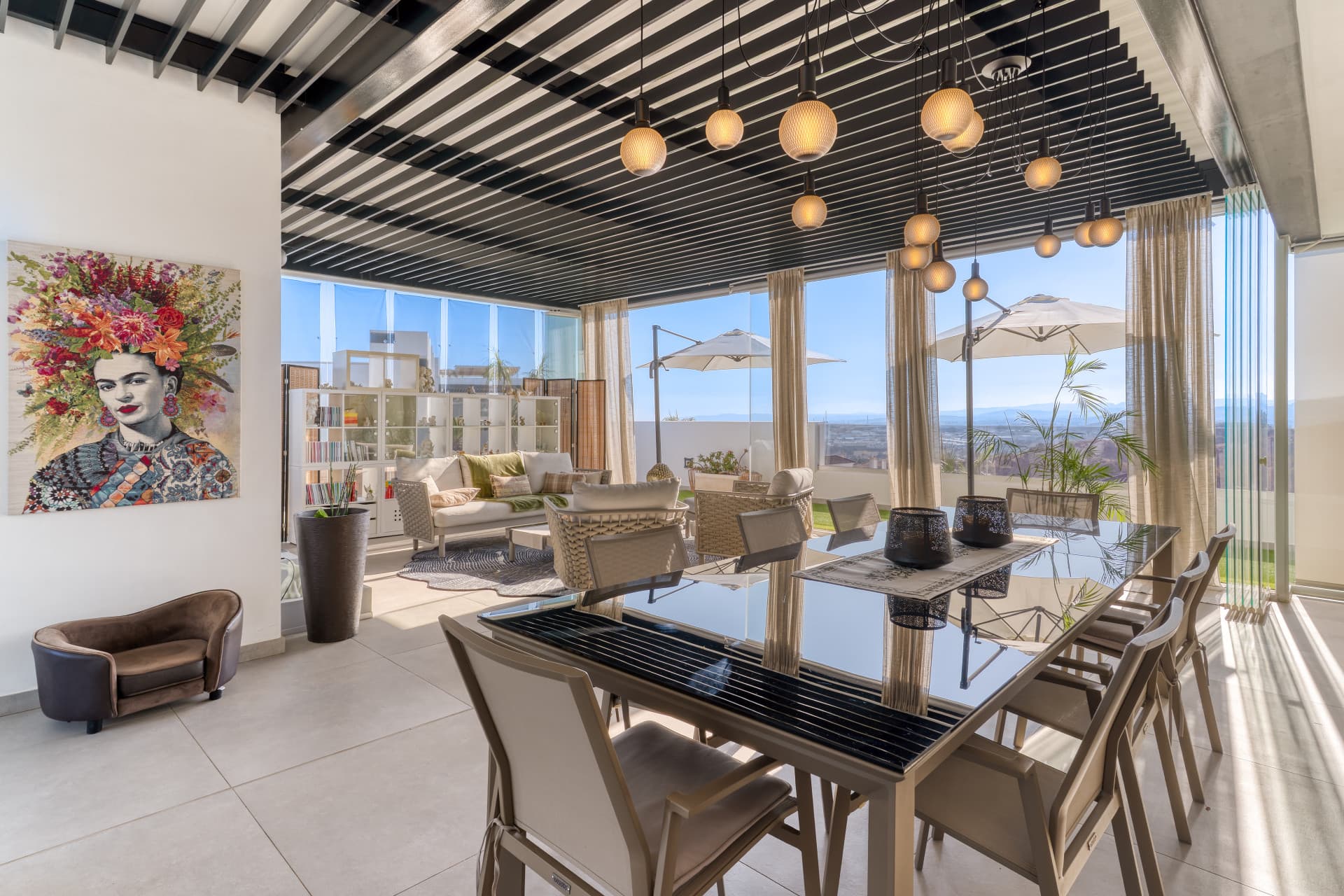 Panoramic Sea & Mountain Views · Unrivalled Privacy · 400 m² Total Space