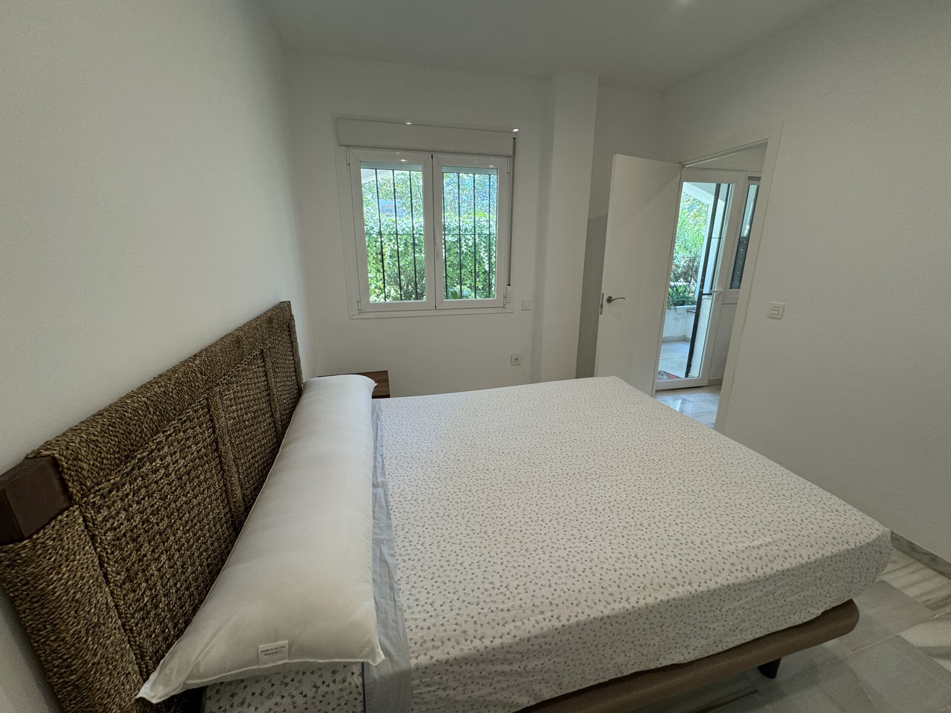 Ground Floor apartment with Golden Mile Garden