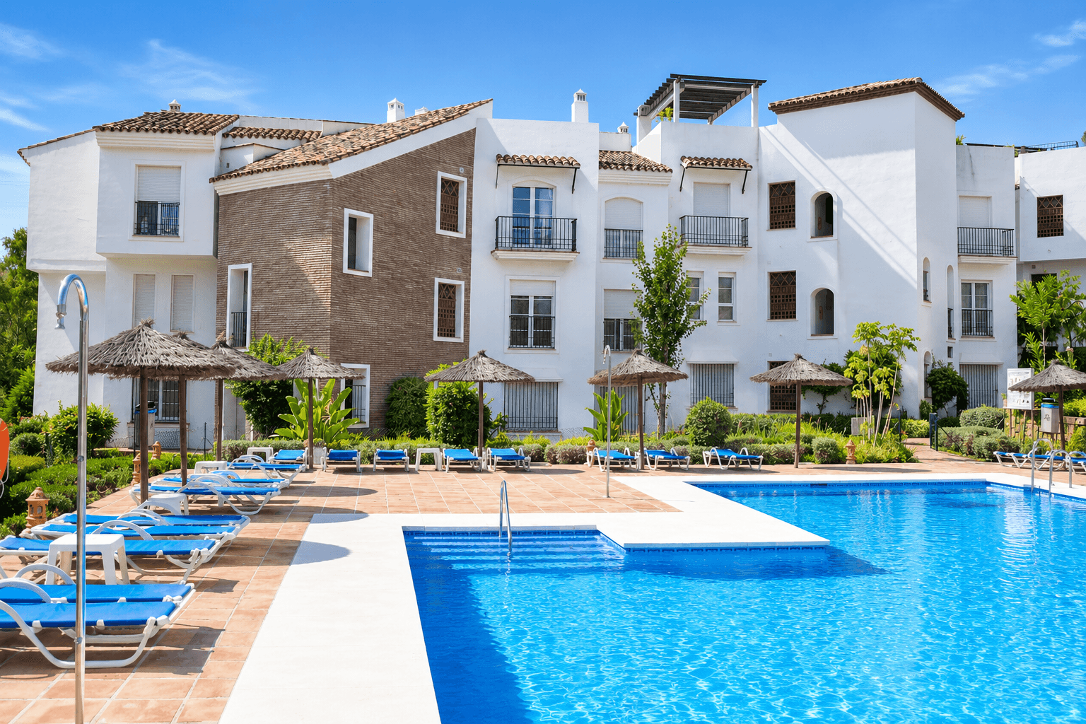 Magnificent Apartment in Los Arqueros - Benahavis