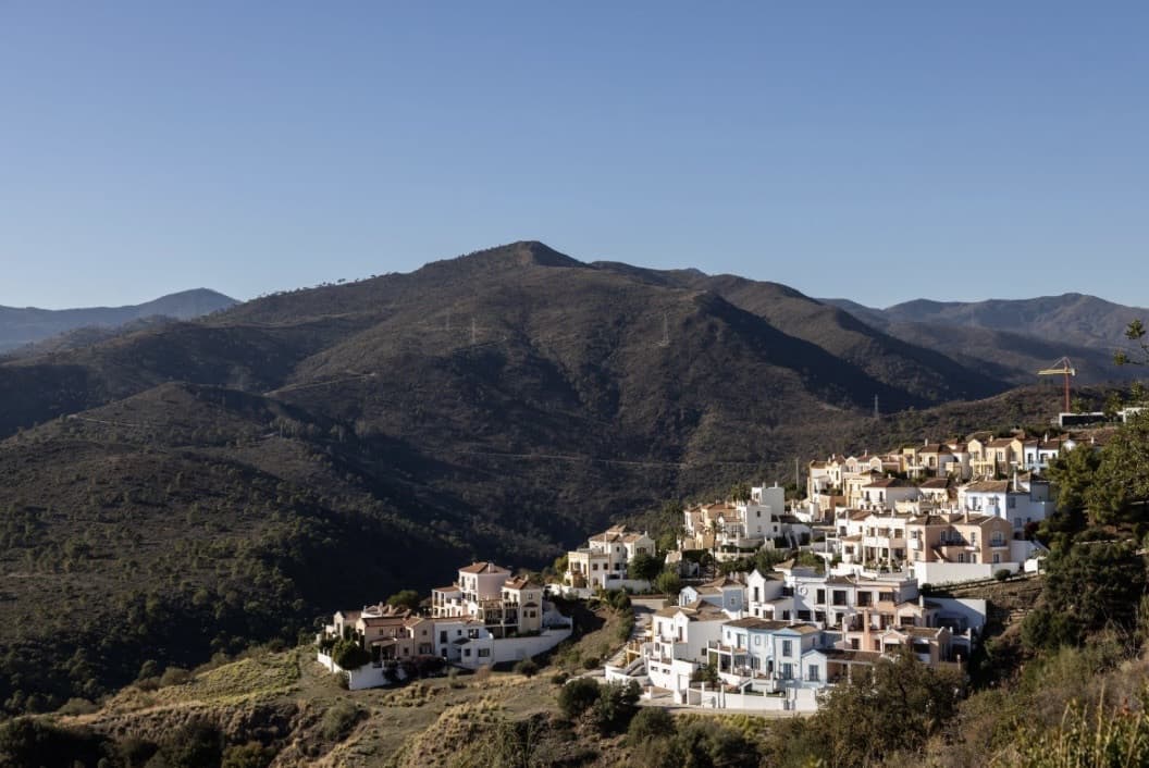Idyllic townhouse with sea views in Monte Mayor, Benahavis