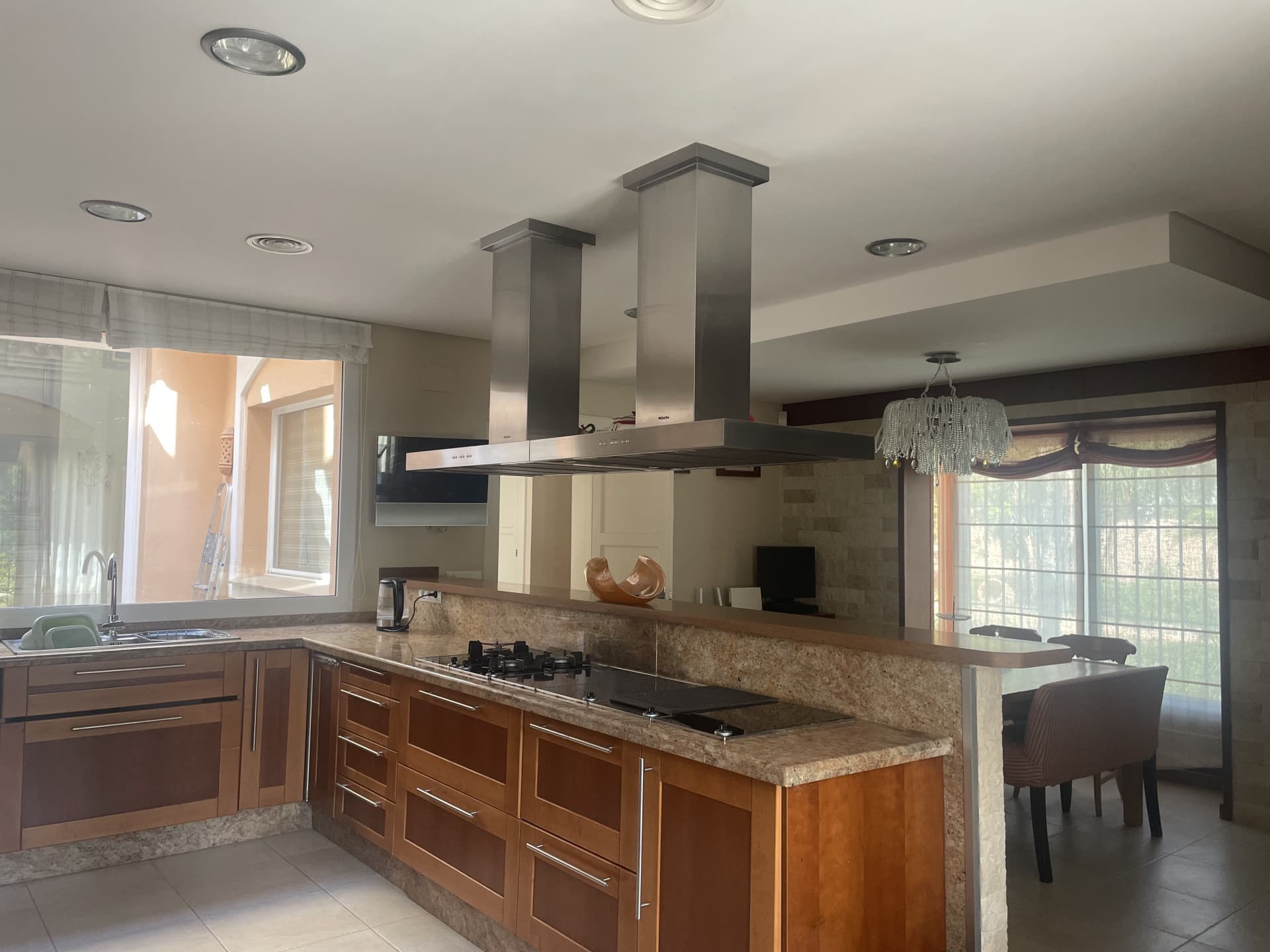 Frontline beach villa, New Golden Mile, Estepona