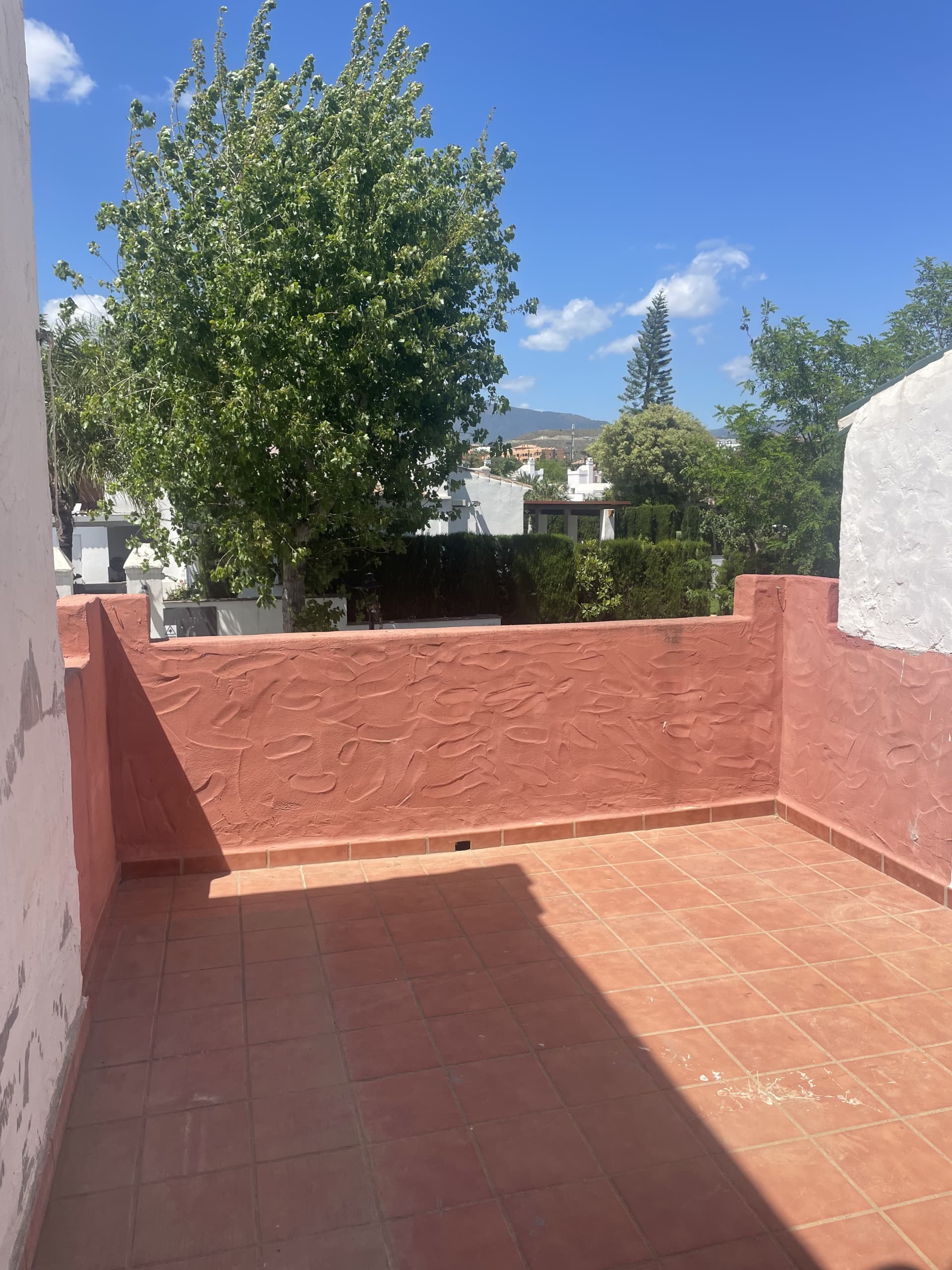 Spacious South-Facing Townhouse in Bel Air, Estepona