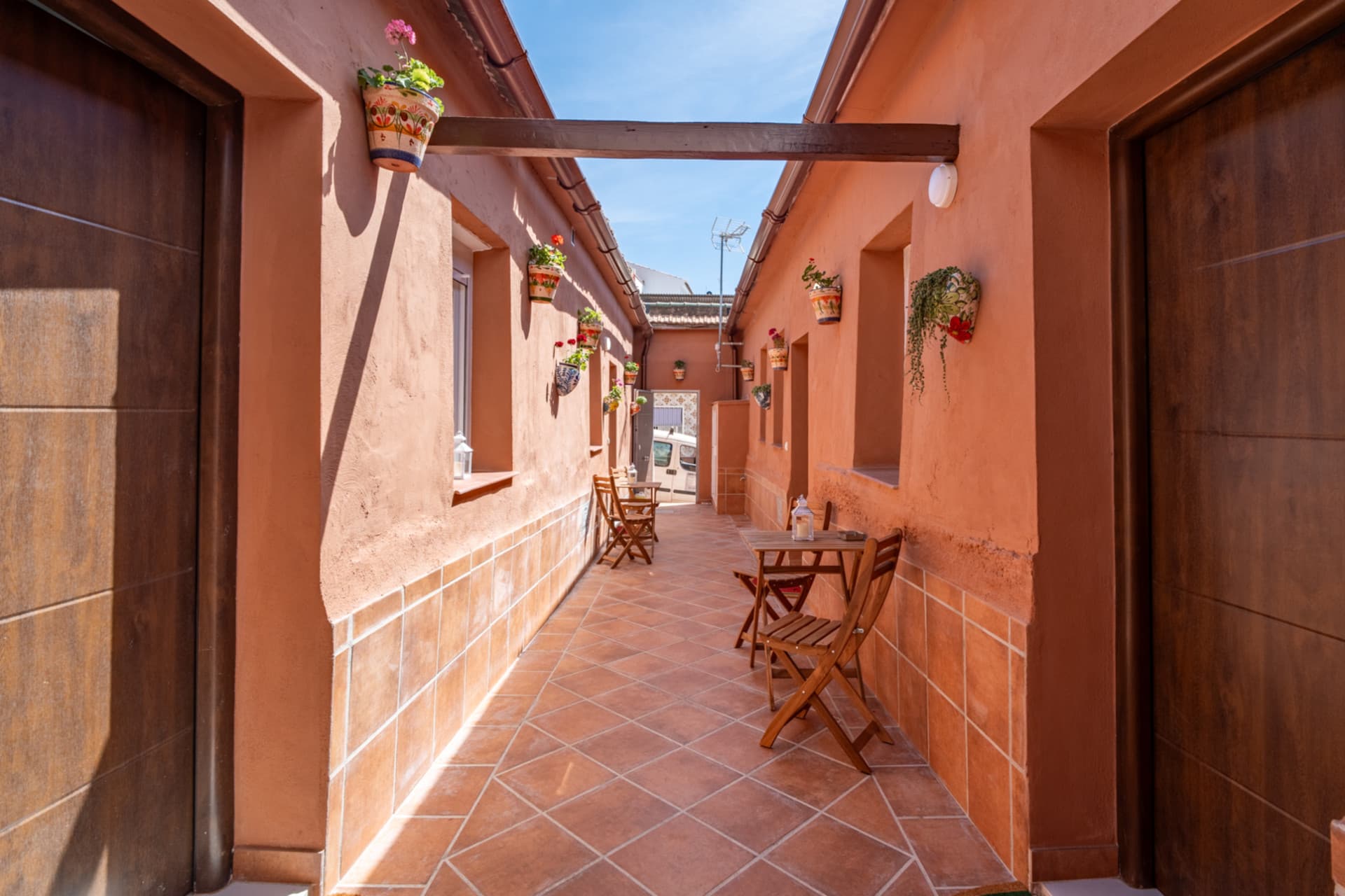 El Palo - New apartment in a house with charm and design We present this cozy apartment completely new, located in an authentic house in El Palo, one of the most soulful neighborhoods in Malaga, where life is enjoyed just steps from the sea.
