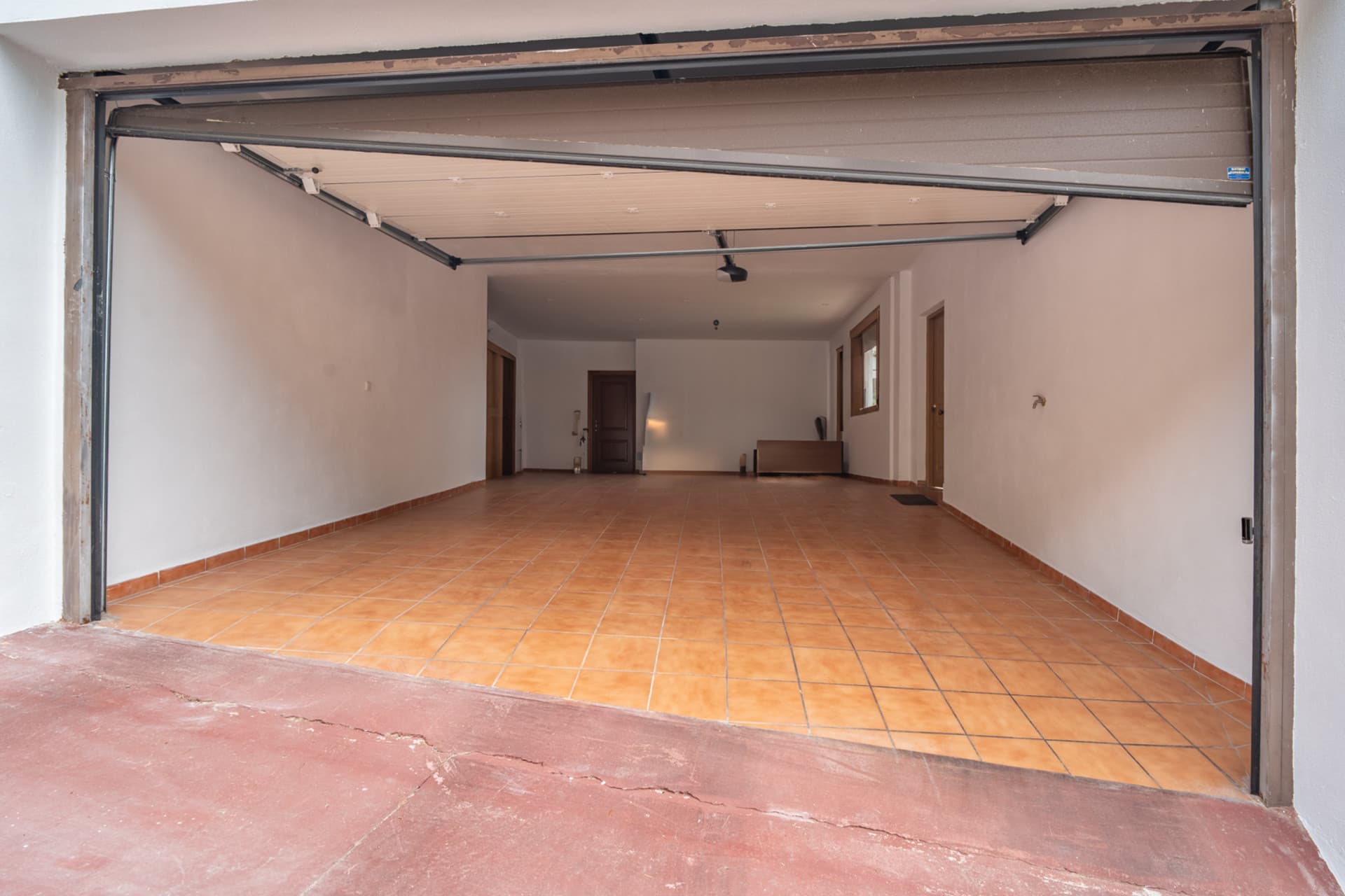 Exclusive Villa in Pinares de San Antón with Panoramic views of the Sea.