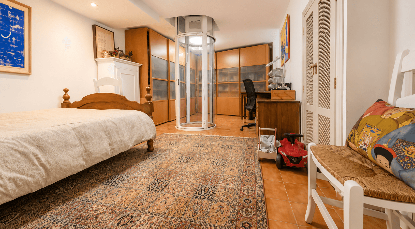 Exclusive Corner Townhouse in Oasis de Nagüeles – Marbella’s Prestigious Golden Mile