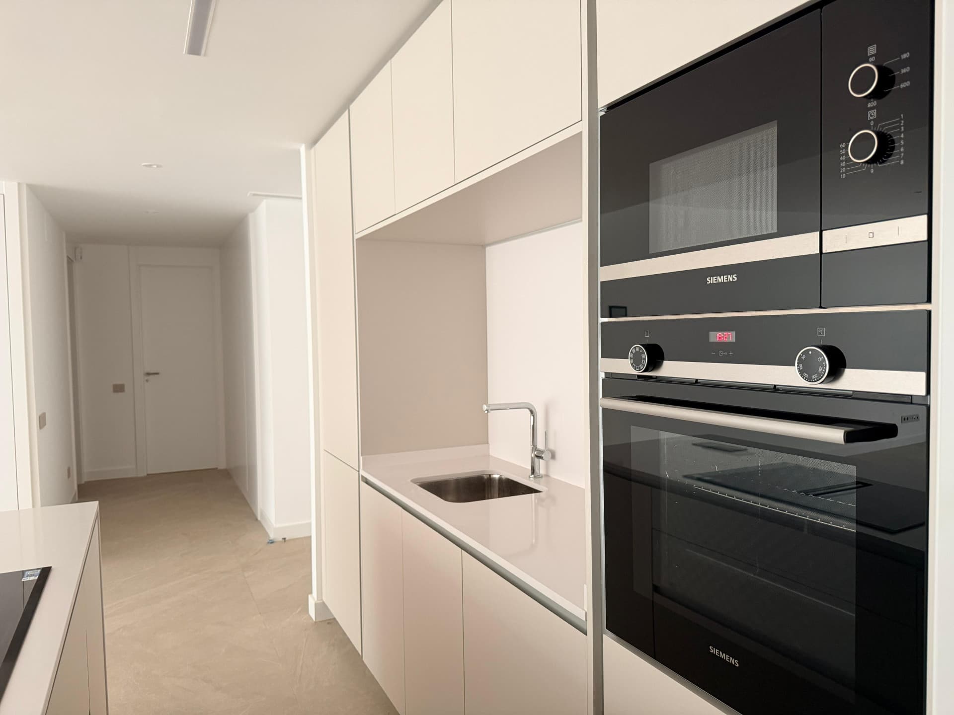 Brand-new property. Golf Views. Experience the perfect balance of privacy, light and lifestyle in Marbella