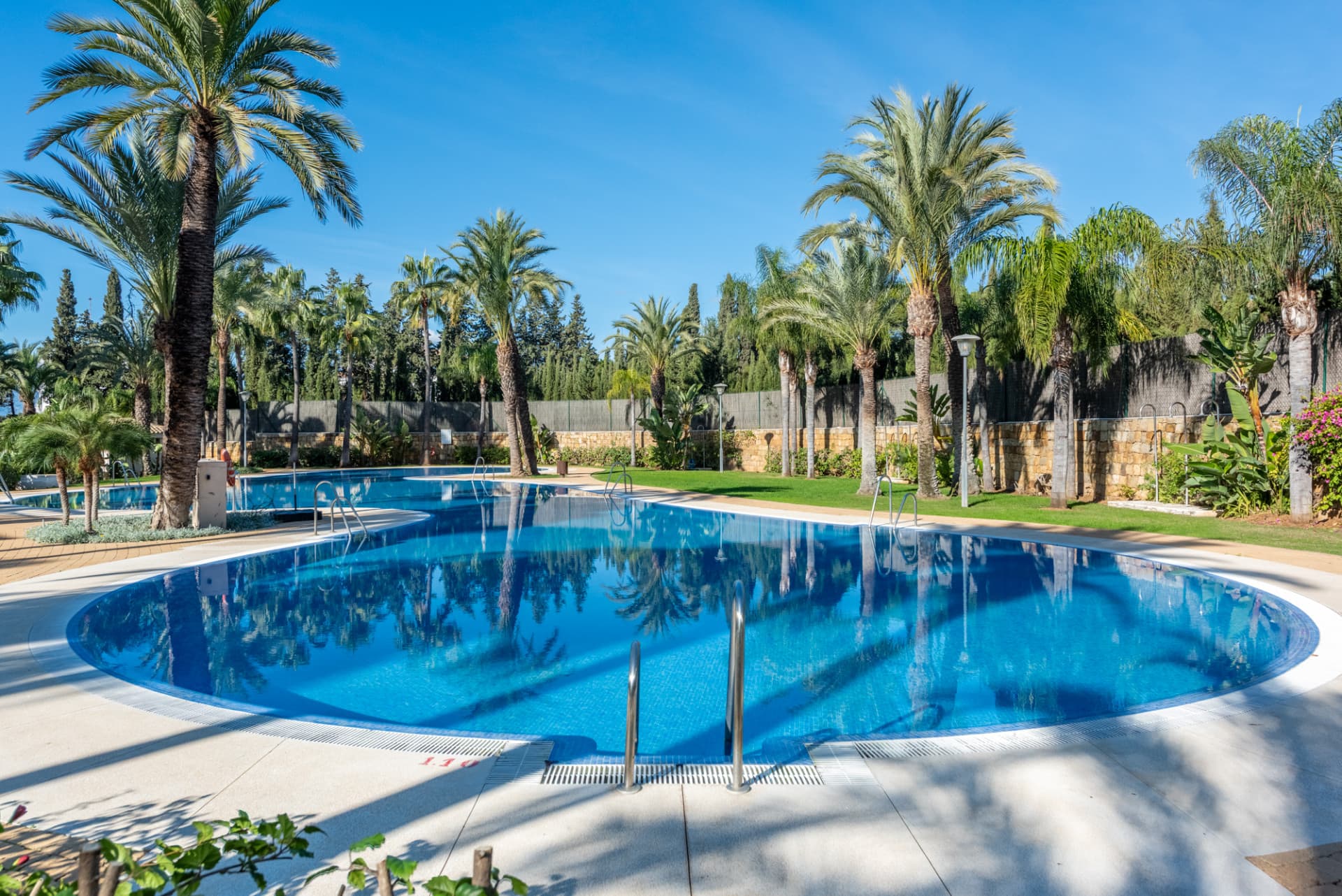 Ground floor apartment in La Medina de Banus