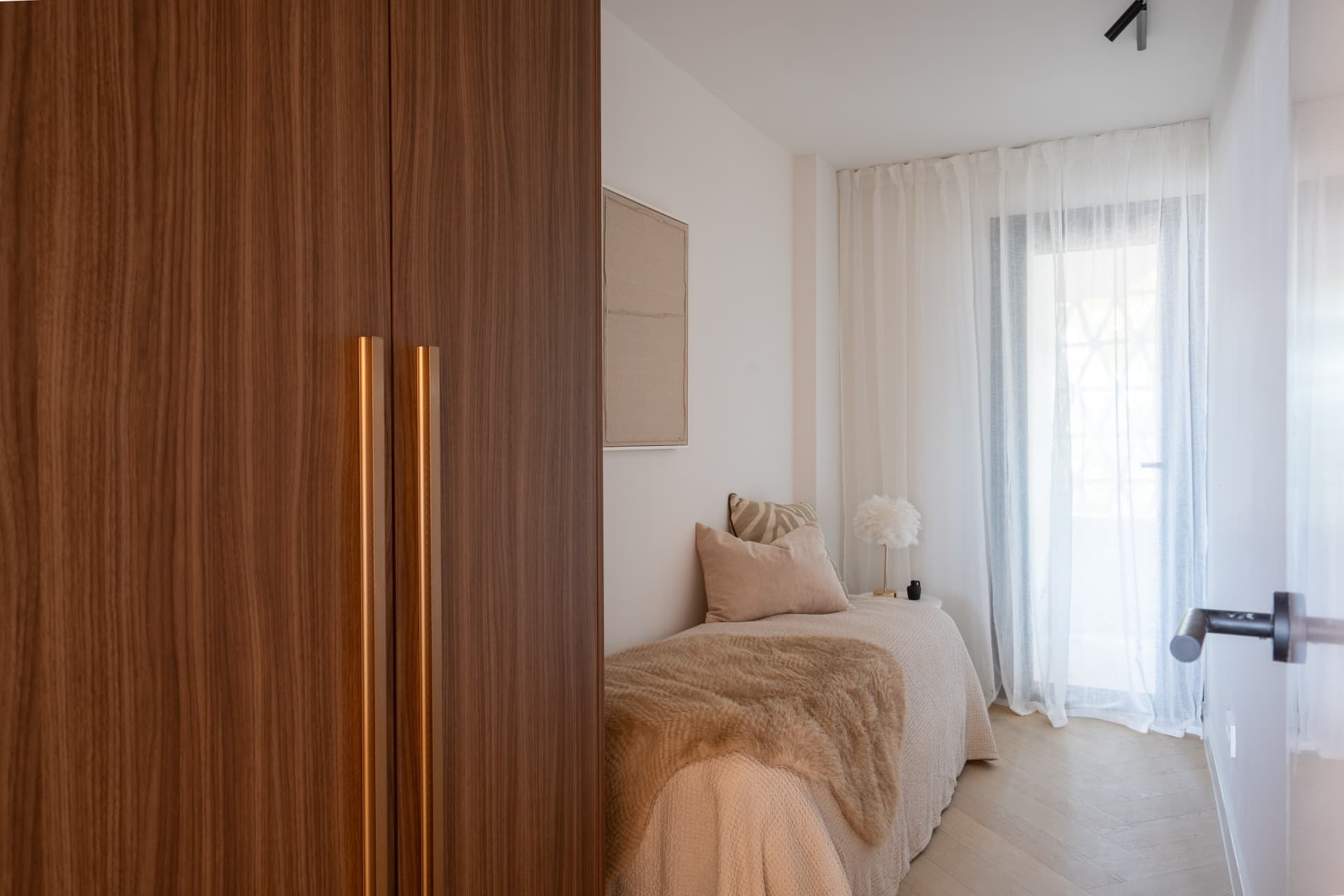 Stunning sea view apartment in Cumbres del Rodeo, Nueva Andalucia.