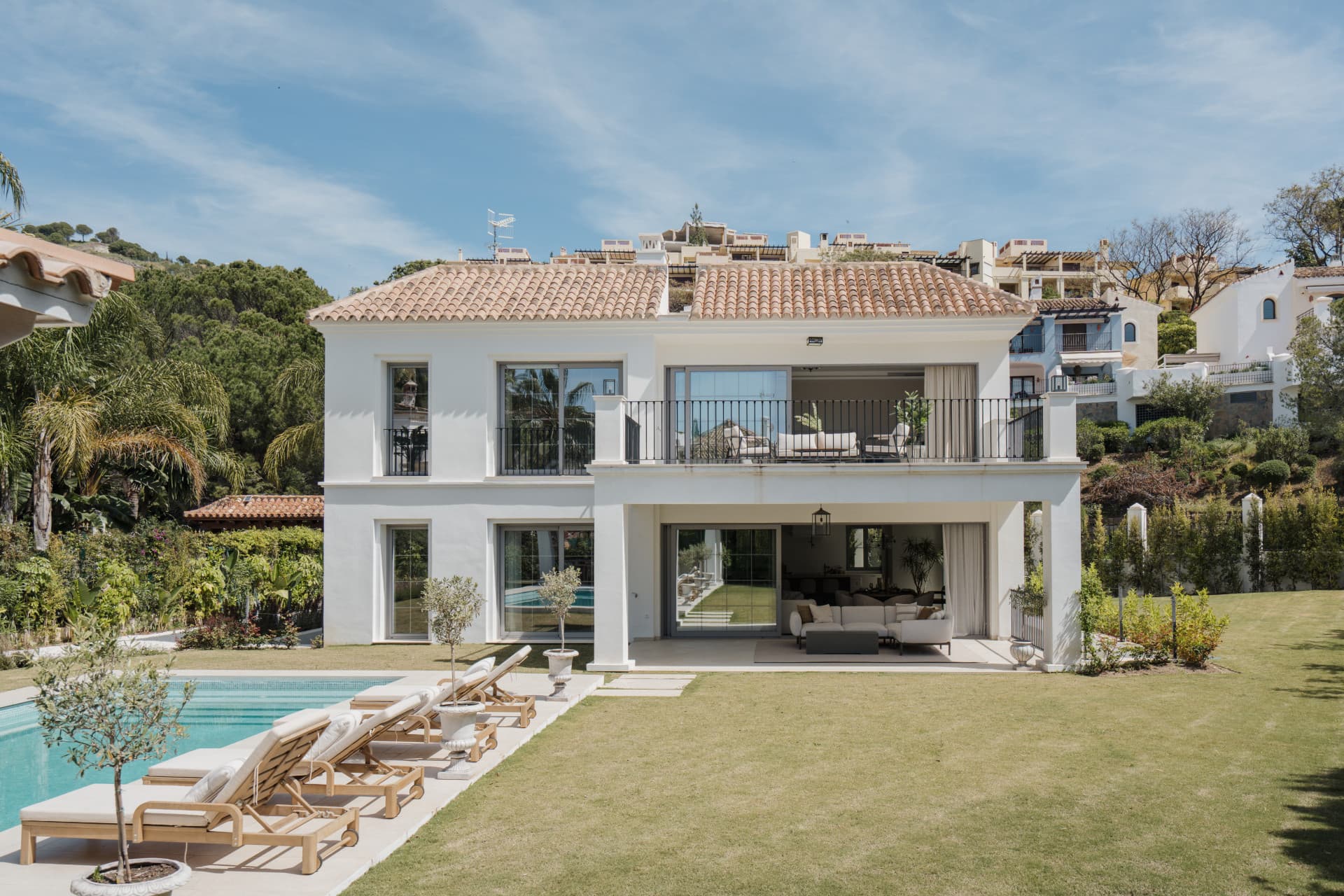 Stunning newly built family villa in Los Arqueros