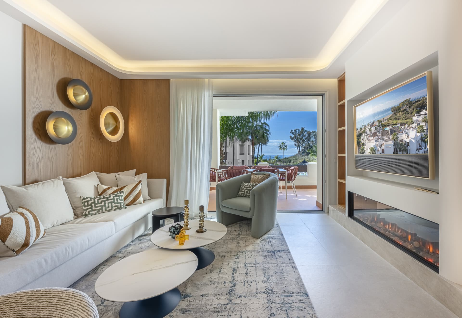 Apartamento moderno en primera línea de playa en Bahía del Velerín