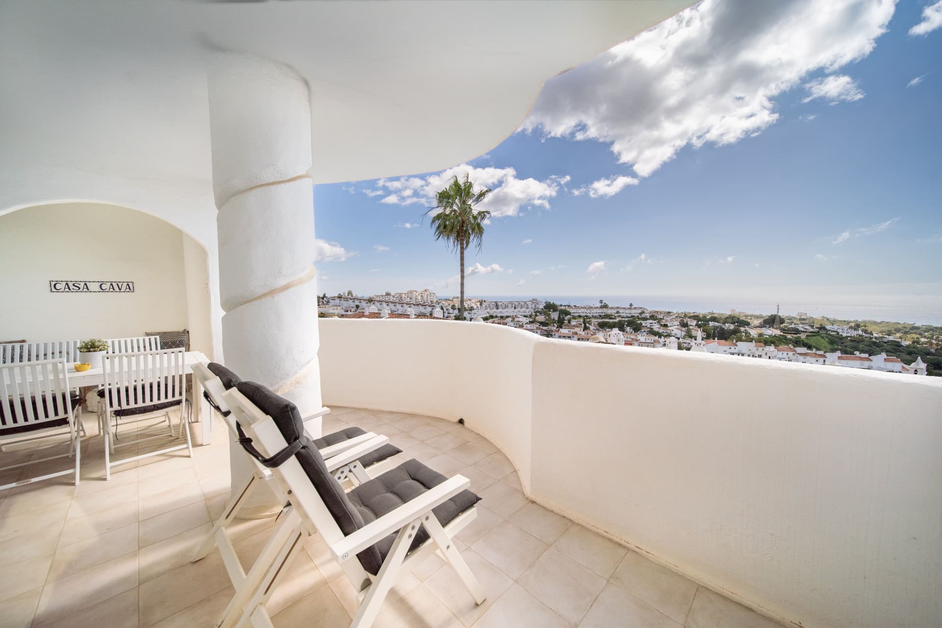 Zwei-Zimmer-Wohnung Panoramablick auf das Meer, Calahonda