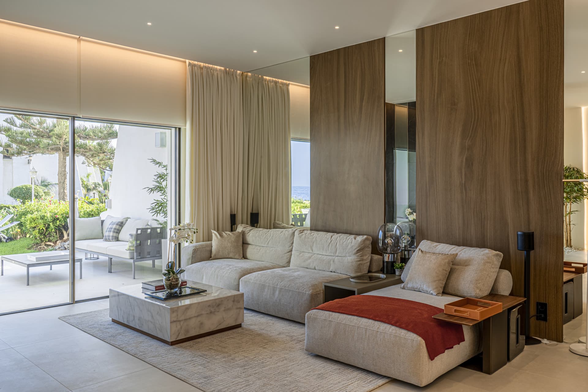 Beachfront Townhouse with Sea views, Marbella Golden Mile